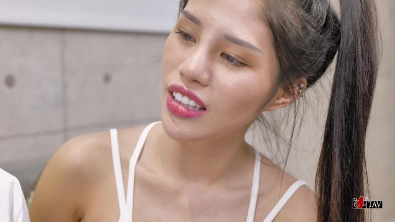 Asian Milfs n Teens: Asian Coock- Perv Milfs n Teens