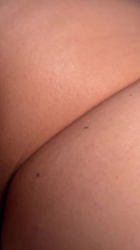 Threesome dengan saudara tiri saya - mereka berbaring sangat manis