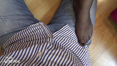 Miss Adrastea: Dipaksa pancutan footjob nilon!