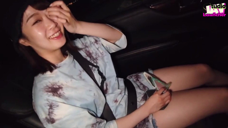 Studio JAV Launcher: Sip-dapat Anda menangani bagaimana muse intelektual ini menikmati campuran pribadinya?...