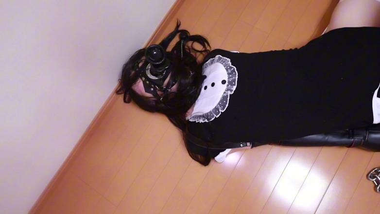 Aisan girl bondage: His Girlfriend, Bound with One Glove, Wearing a Collar, Was...