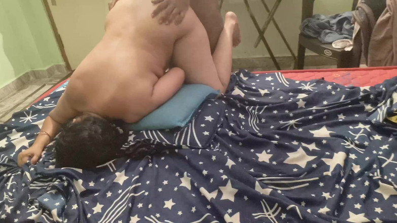 Sexy sindu: 彼氏との完璧な美女セックス