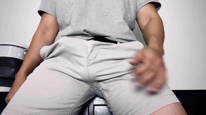 UnderXiaoQiang: Lega il mio cazzo e le palle, metti i Miei...