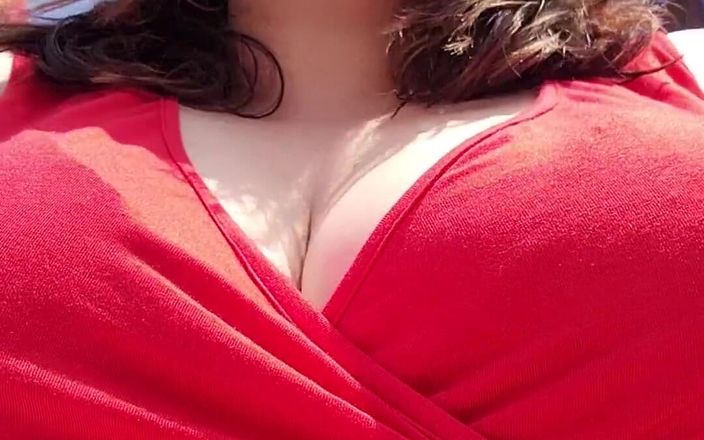 KinkyKatie: Ho deciso di indossare il Mio vibratore al gioco del...