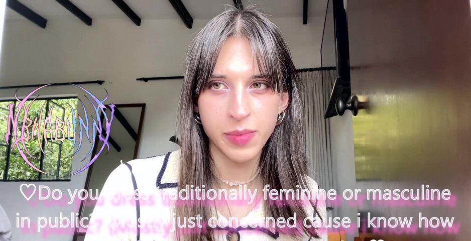 I Finally Did Q&a Video! I Answered Most Frequently Asked Questions. I Wrote My Answers Down Firstly so It Seems Like a Lot (Nbnabunny)
