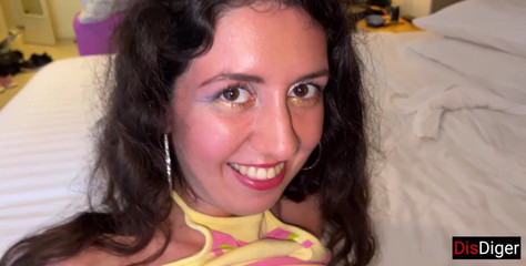 Dis Diger: The Cleaner Entered the Room to the Girl and in...