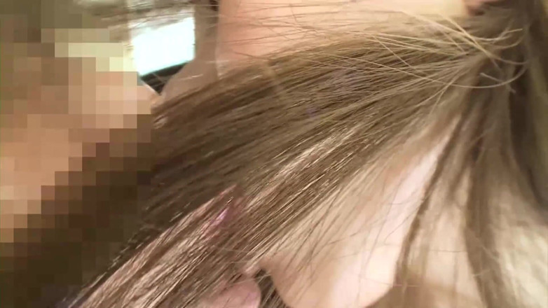 Asian Mature Climax: Чарівна східна брюнетка смокче член і трахається