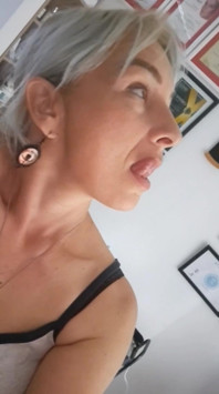 Lengua Caliente De Mamá Lista Para Acción Caliente