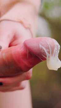 Outdoor Condom Jerking & Cumming
