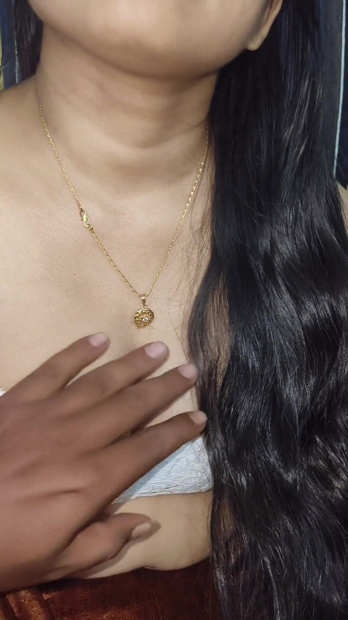 Playboy rahul: Het indisk bhabhi sex med sin gamla college vän och...