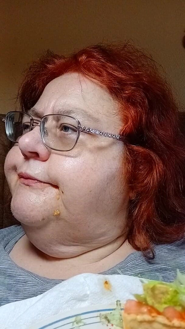 BBW nurse Vicki adventures with friends: Comí una gran cena de tacos caseros