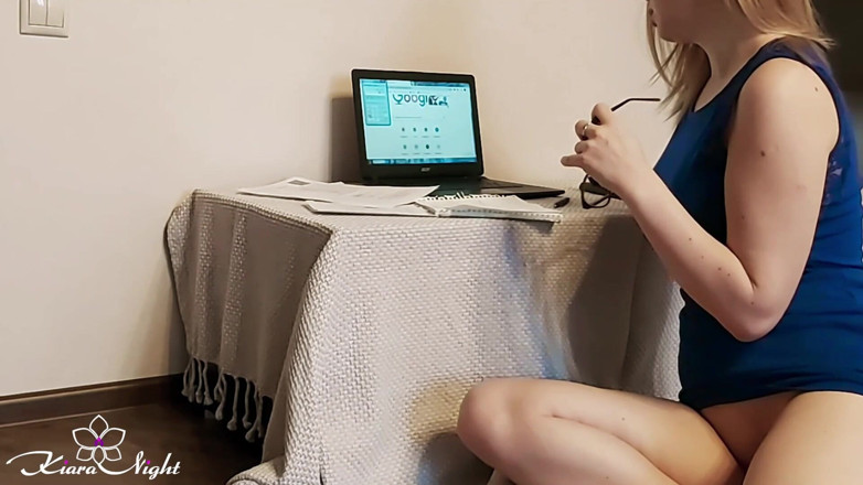 Kiara Night: Young accountant gets horny during work and brings herself to...