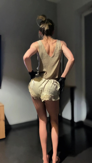 SalomeMassimo: Домашний стриптиз