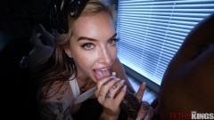 Filthy Kings: Peituda Cubbi gosta da massagem