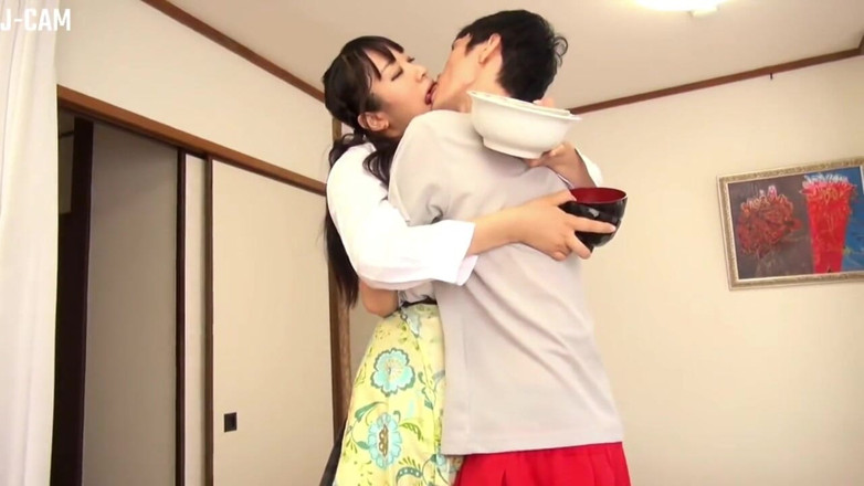 J-Cams: Uniform-style Apron and a Single Man Part1