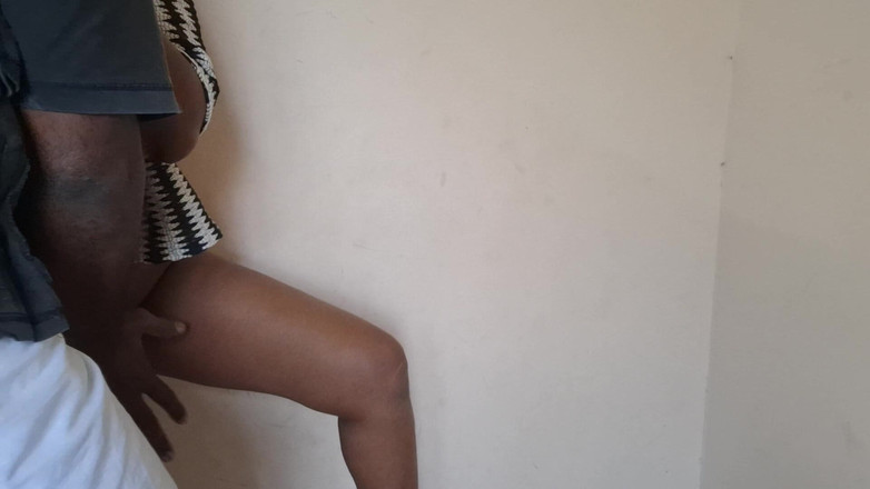 Delightrose: La Ragazza Chiama Il Suo Ragazzo Durante Il Sesso Con...