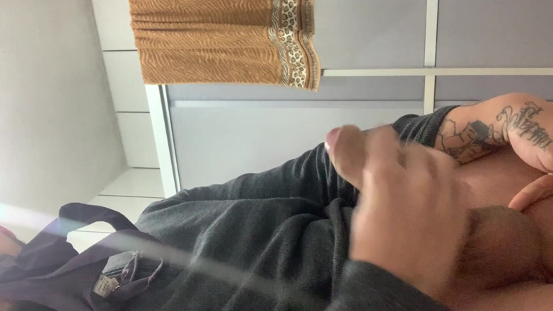 Neitan Safado: J’ai Trouvé Une Culotte Dans La Salle De Bain Et...