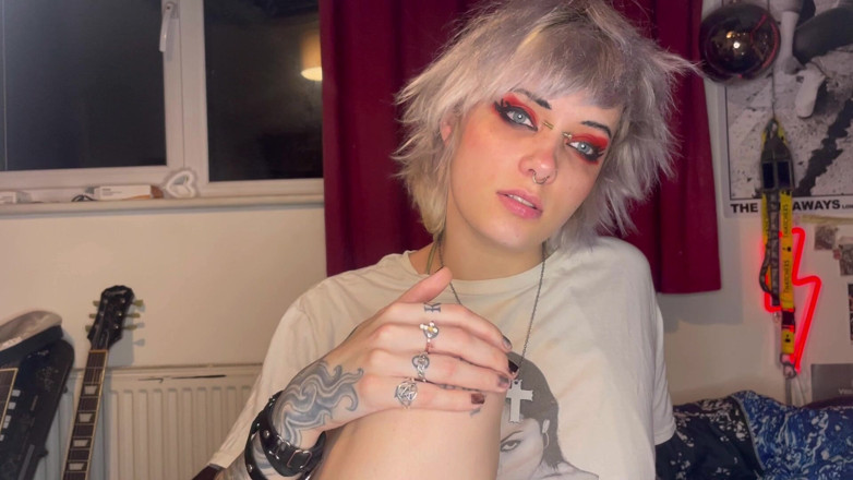 Glitterqueen1999: Lass uns sehen, ob mein freund bisexuell ist