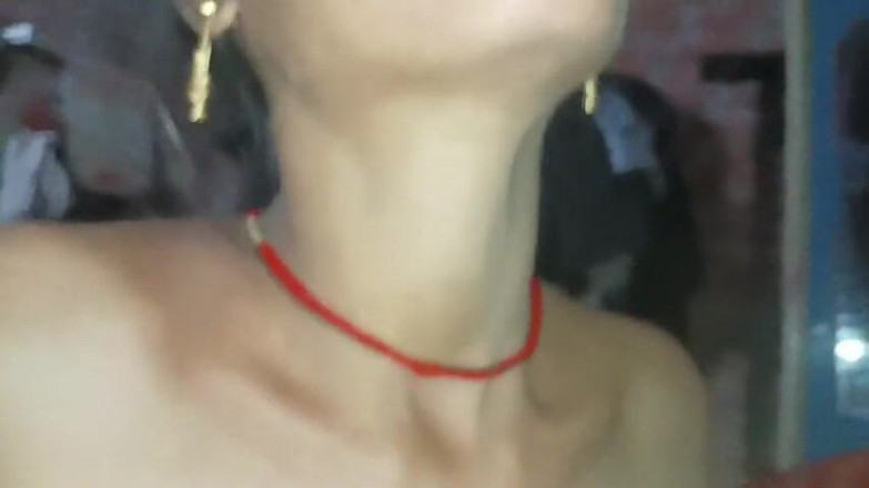 PrincyVicky: Indiana esposa chupando e fodendo