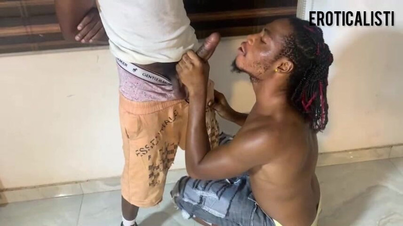 Eroticalistic: En iyi arkadaşımın götü çok tatlı