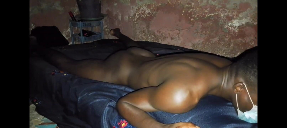 Masturbator emmy: Conjugare la miezul nopții cu Patul meu