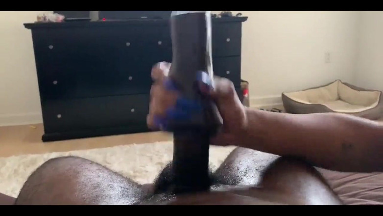 Faeandcheta: Eu e meu marido amamos usar brinquedos um no outro