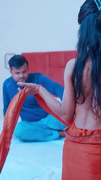Super szczupła Bhabhi zdradziła męża i ostro zerżnięta przez jej Devara