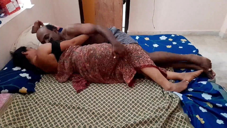 Sexy sindu: Shy Indian Bhabhi Sindu Hard Fucked