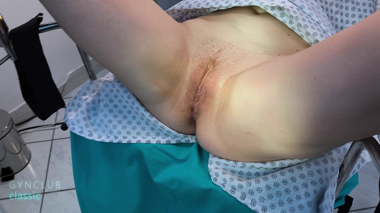 Medical fetish studio gynclub: Jinekoz masasında tıraş