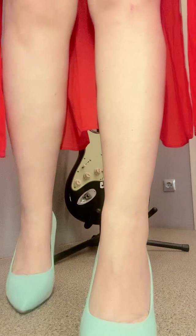 Foot Fetish Asmr (Vikki Georgia) Foot Fetish Asmr (Vikki Georgia)