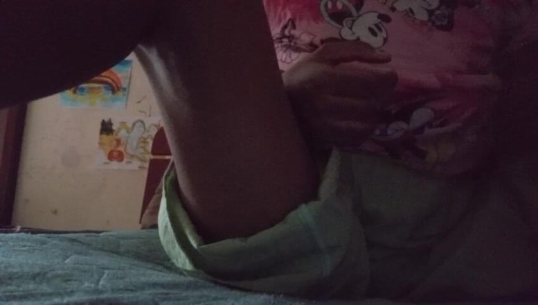 Miya White: Indian Anne Musterbation Pada Waktu Malam Di Katilnya Cinta Nafsu,...