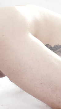 Chtějí to všechno vidět s Tatted Tommy a Sandy Love