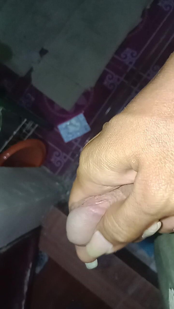 Piolo Alberto: My Morning Pee