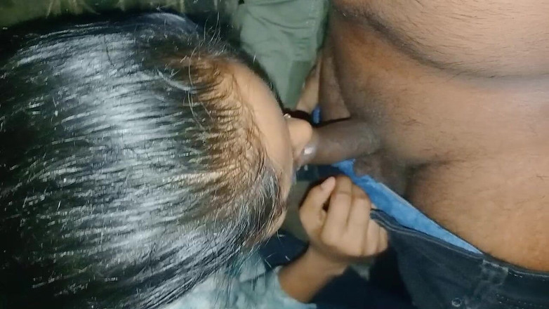 NikiRathod: Nacht-blowjob Im Tiefen Wald, Wo Niemand Kommt