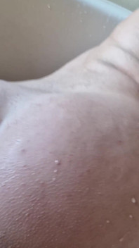 Grande rabo latino fodido na jacuzzi