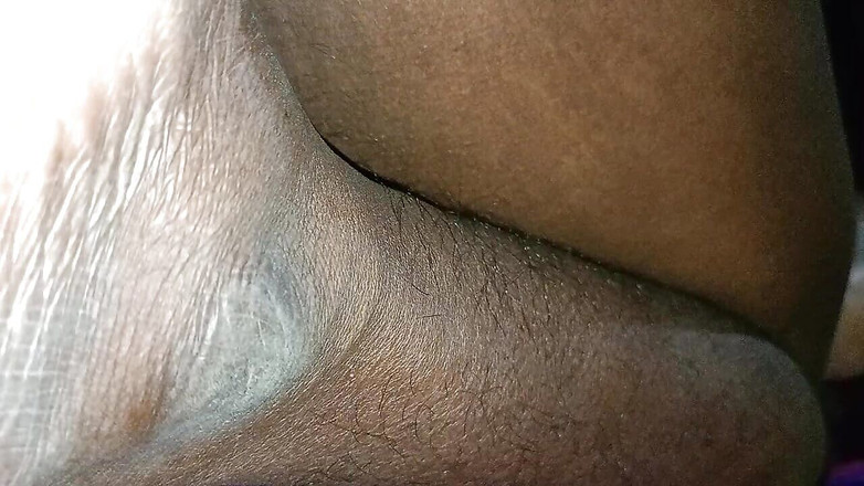 Dogrupali69: Lízání kundičky mé ženy domácí sex