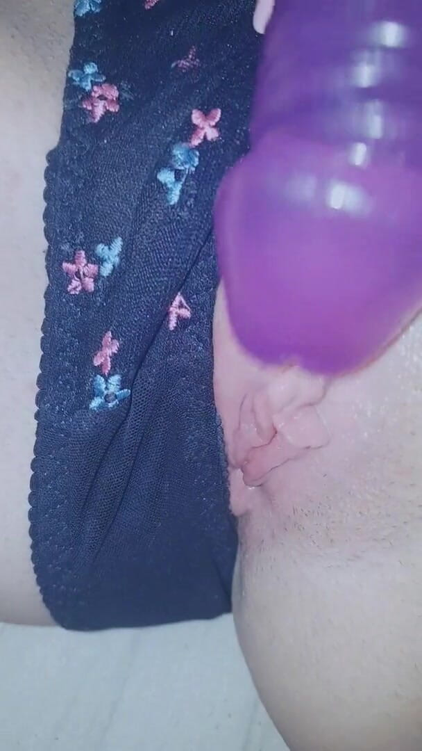 HotCouple159: Stepdaddy sticks big purple dildo in my tite pussy