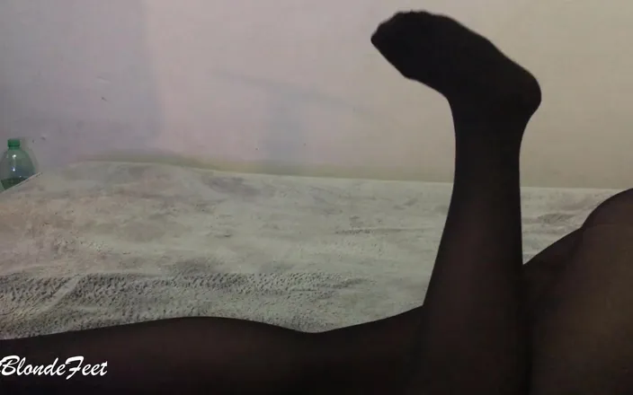 Miley Grey: The Sexiest Legs, You Will Not Believe It - Miley Grey