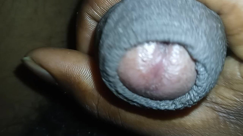 CornyMorale357: Sólo masturbace