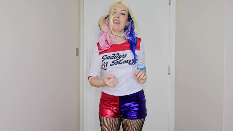 Faye Taylor: Harley Quinn - instrucțiuni de masturbare