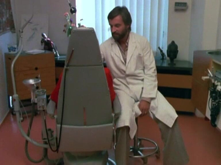 Java Consulting: Brigitte Lahaie Blir Hård Av Sin Tandläkare