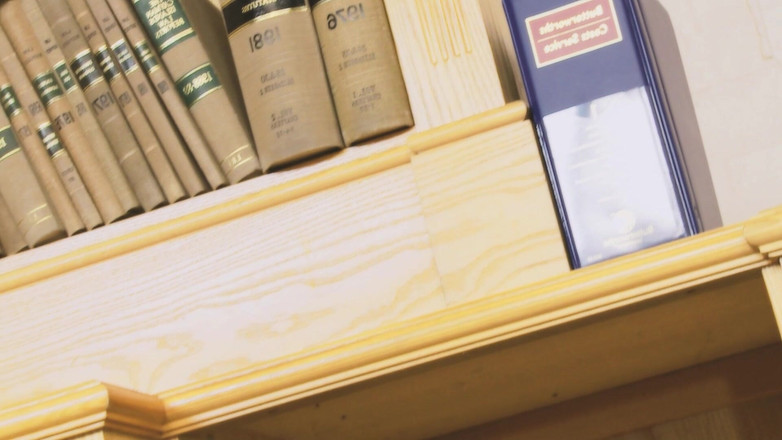 THAGSON: Hot calls szene 2 brünette, die zöpfe und dessous trägt, ruft...