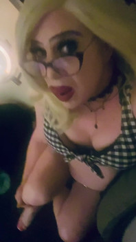 Krissy Sweets Fucks Asshole
