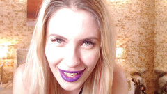 Erotic Tanya: Čichání v punčochách - část 2