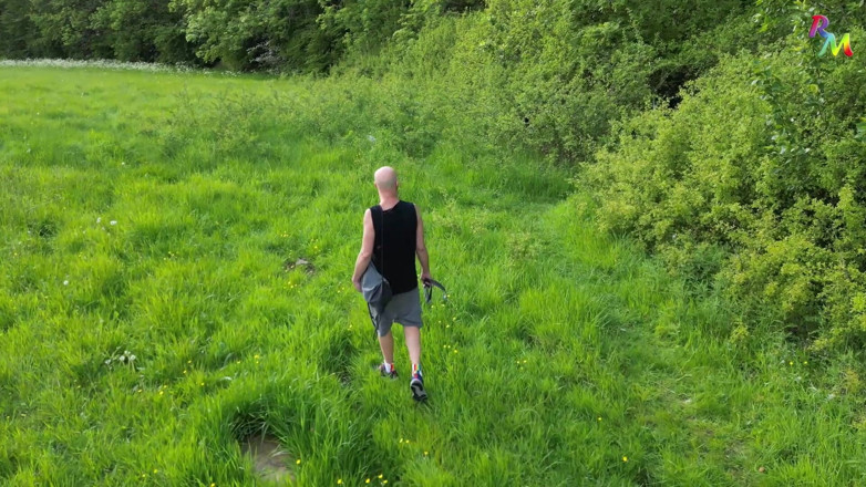 RainbowAdventures: Drone Porn... Kelimenin tam anlamıyla! Drone beni takip ediyor, soyunup...
