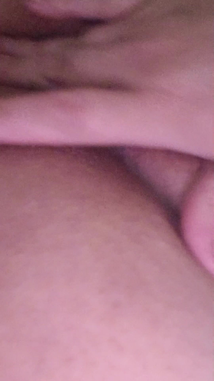 Oleksandra02: 큰 젖꼭지와 털이 무성한