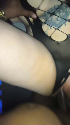 CurvyJ0909: Baise profonde en gros plan