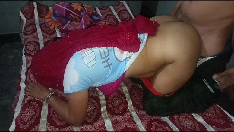 Savita5343: Jovem Meia-irmã Indiana Do Interior Estava Tentando Boquete Duro Com...
