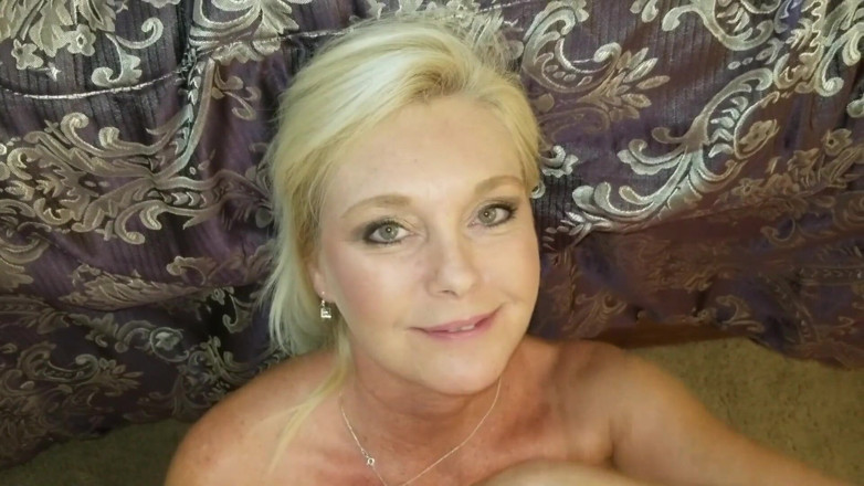 Ms Paris and Friends: The A..T..M..slut