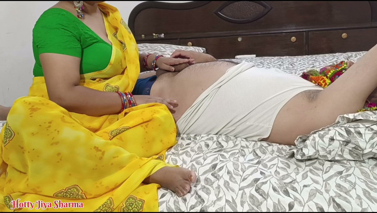 Hotty Jiya Sharmaa: Chachi bhatija xxx - Indu Chachi Pegou seu bhatija com pau...